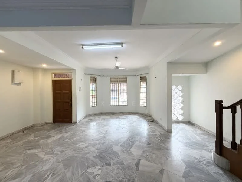 Living features: marble flooring, white painted walls, ceiling fan, recessed downlights, large windows, double-door main entrance, corner windows, staircase leading to upper level; style: modern.