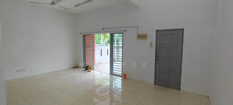 Living features: white painted walls, glossy tile flooring, sliding glass door, ceiling fan, window with view to outdoor space, door with grey finish, light from natural sources, minimalist decor; style: modern; view: garden.