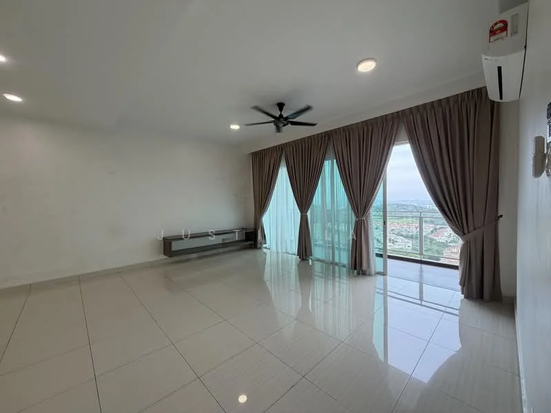 Living features: large floor-to-ceiling windows, sliding glass door, curtains in beige, 5-blade ceiling fan with light, wall-mounted air conditioning unit, glossy ceramic tile flooring, neutral painted walls, TV console, open space layout; style: modern; view: city.