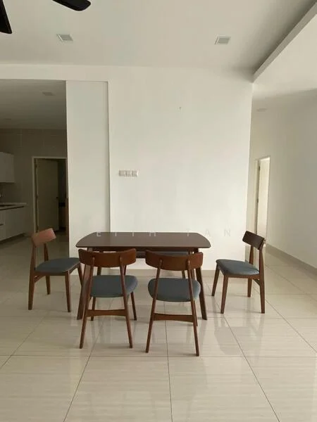 Dining features: dining table with wooden surface, 5 wooden dining chairs with blue cushions, white painted walls, glossy ceramic tile flooring, recessed ceiling lights, open layout to kitchen, doorway leading to another room; style: modern.