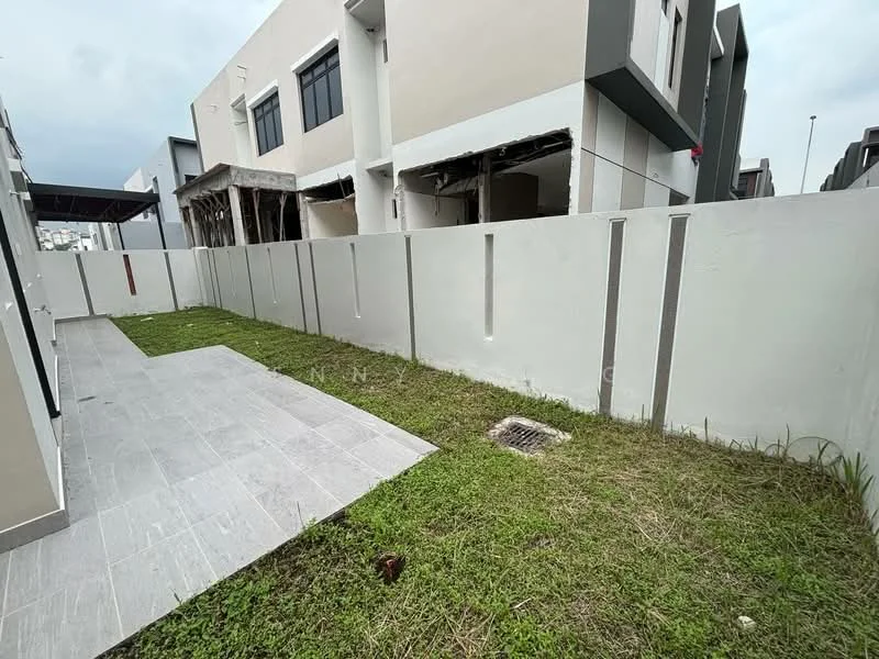 Exterior type: linked terrace house; features: manicured lawn, paved walkway, white painted fence, grey tiled flooring, drainage grate, two-storey building, adjacent buildings, open space; style: modern.