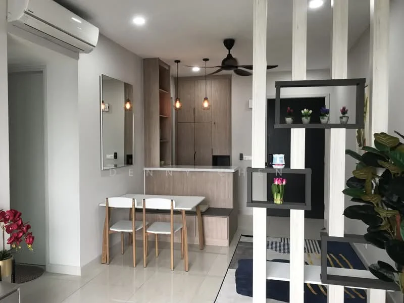 Living features: white painted walls, glossy tile flooring, 5-blade ceiling fan with light, wall-mounted air conditioning unit, mirror above dining table, wooden dining table with 4 chairs, built-in cabinetry, pendant lighting, decorative plants, area rug with geometric pattern; style: modern.