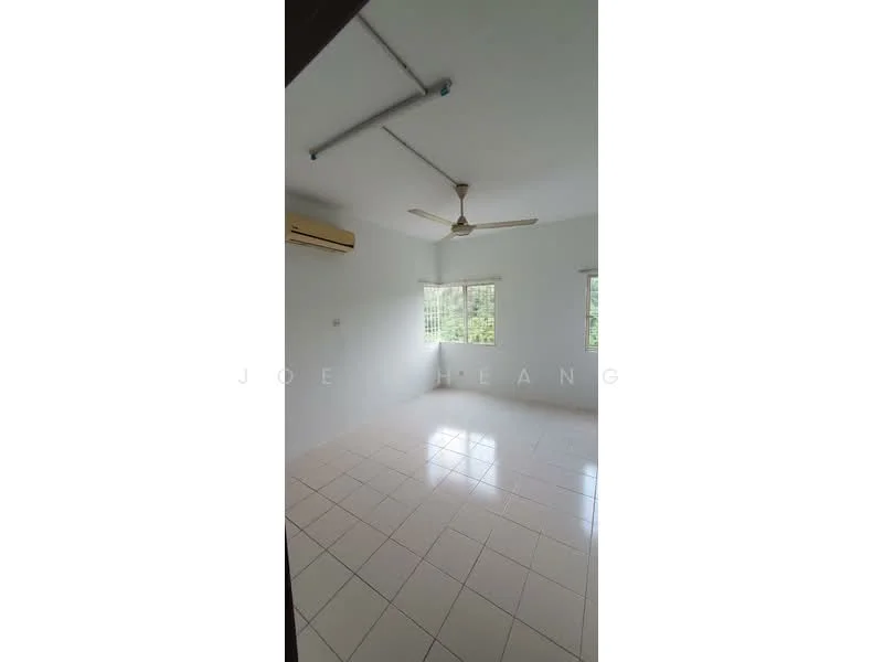 Room features: white painted walls, tile flooring, ceiling fan, 1 wall-mounted split AC, 2 windows with blinds, neutral color scheme; view: garden.