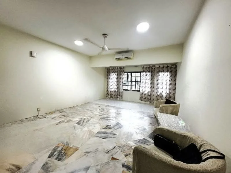 Living features: marble flooring, white painted walls, ceiling fan, recessed downlights, floor-to-ceiling windows, curtains with floral pattern, sofa, coffee table.