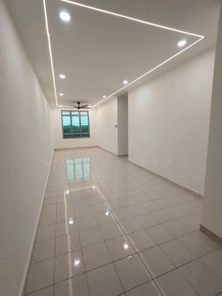 Room features: white painted walls, glossy ceramic tile flooring, recessed LED downlights, 5-blade ceiling fan, large windows with green blinds, open layout, neutral color scheme, no visible furniture; style: modern.