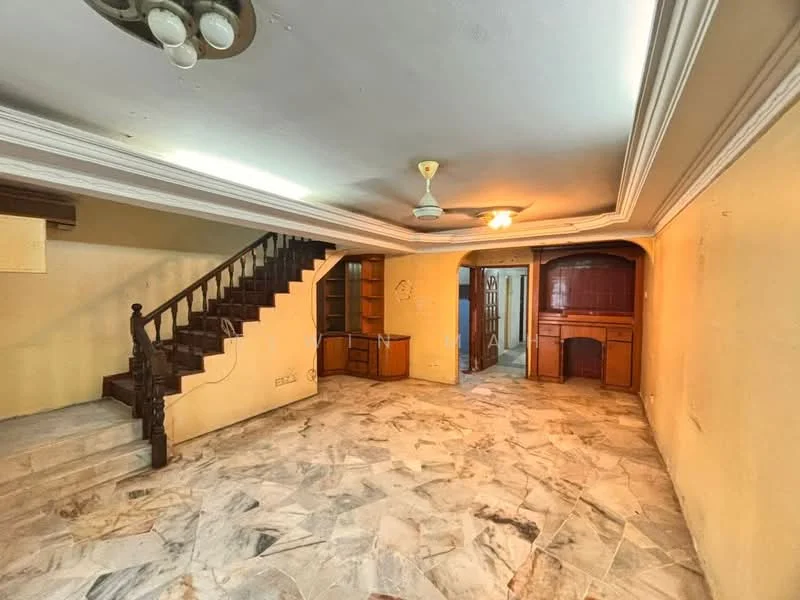 Living features: marble flooring, white painted walls, crown moulding, staircase with wooden railing, ceiling fan, wall-mounted air conditioning unit, built-in wooden cabinet, recessed lighting, large open space; style: traditional.