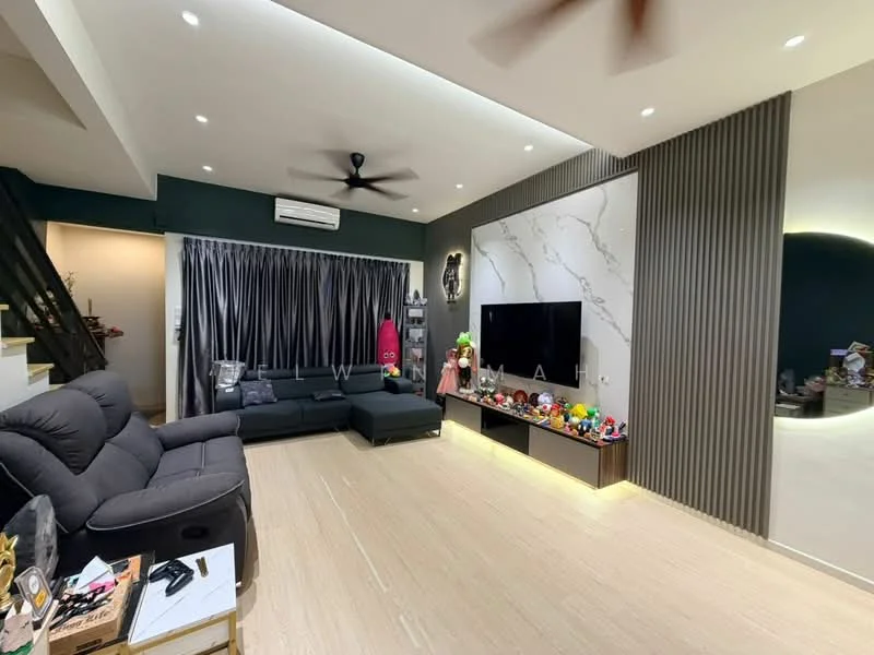 Living features: 3-seater fabric sofa in black, L-shape sectional in black, wall-mounted TV, TV console with storage, recessed LED downlights, ceiling fan, wooden flooring, decorative wall with marble finish, dark green accent wall, curtains, decorative figurines on console; style: modern.