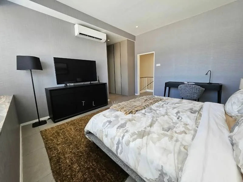 Bedroom features: king-size bed with white bedding, upholstered headboard, bedside lamps, area rug with geometric pattern, wall-mounted TV, black TV console, desk with chair, 1 wall-mounted split AC, grey accent wall, light-colored flooring, large window with natural light; style: modern.