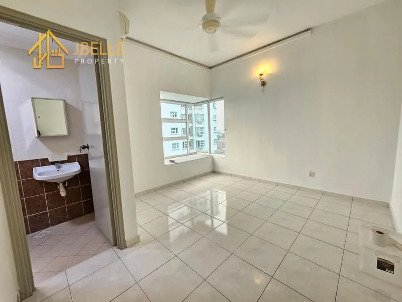Room features: white painted walls, glossy white floor tiles, ceiling fan, wall-mounted light fixture, large window with multiple panes, corner window, sink with wall-mounted mirror, toilet, brown tiled wall section, open space layout; style: modern.