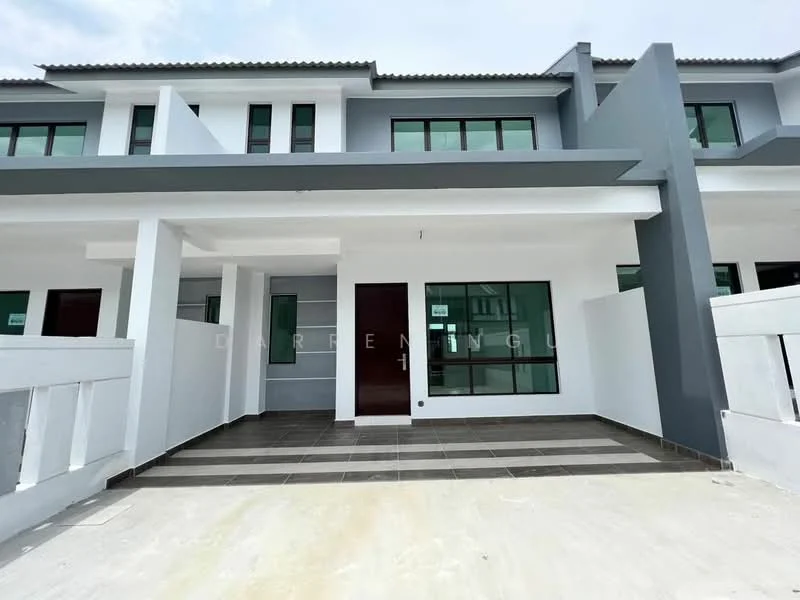 Exterior type: linked terrace house; features: white painted facade, grey accent wall, flat roof, ground floor terrace, large windows, tiled flooring at entrance, single main door, surrounding white walls; style: modern.