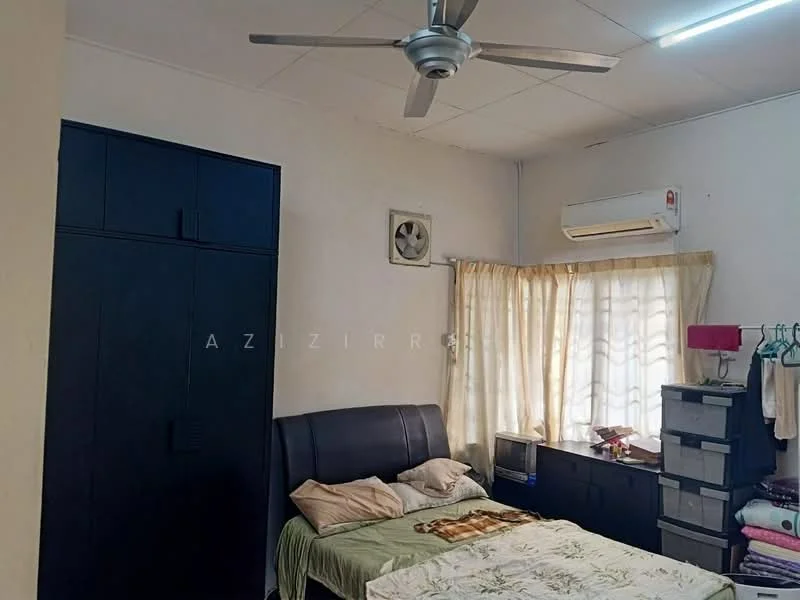 Bedroom features: queen-size bed with green bedding, upholstered headboard, 1 bedside table, 2 decorative pillows, built-in wardrobe in black, 1 wall-mounted split AC, 1 ceiling fan with light, curtains on window, grey dresser with multiple drawers, clothes rack, light-colored walls, tile flooring.