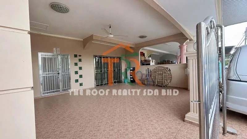 Exterior features: covered car porch, tiled flooring, ceiling fan, metal gate, security grills, exterior wall with light beige paint, open space, parking area; style: modern.