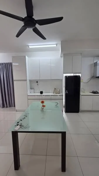 Kitchen features: white cabinetry, glass-top dining table, 4 dining chairs, stainless-steel fridge, built-in oven, ceramic tile flooring, grey curtains, ceiling fan with light, white backsplash, kitchen sink, countertop with floral design, wall-mounted cabinets, recessed lighting; style: modern.