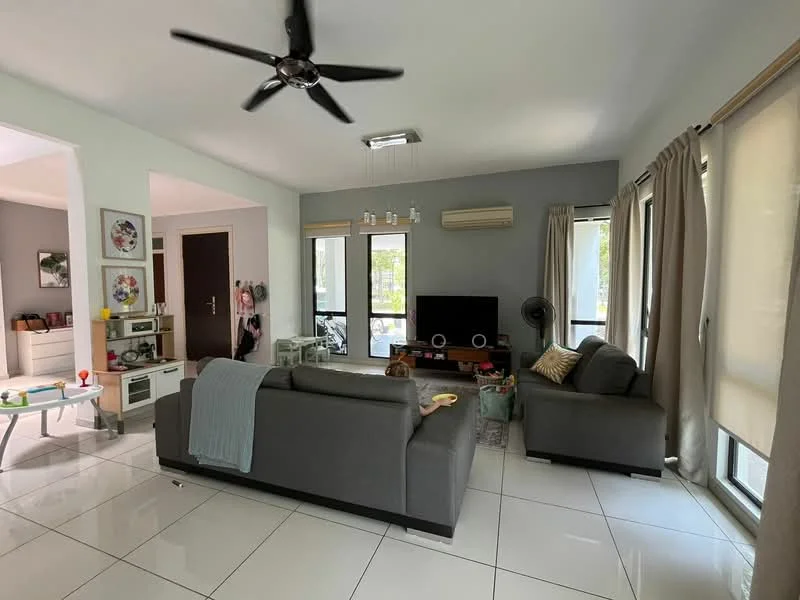 Living features: 3-seater fabric sofa in grey, 2-seater fabric sofa in grey, coffee table, wall-mounted TV, TV console, ceiling fan with light, recessed downlights, floor-to-ceiling windows, sheer curtains, tile flooring, decorative wall art, area rug, air conditioning unit; style: modern; view: garden.