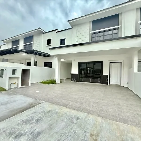 Exterior type: linked terrace house; features: white painted facade, flat roof, two-storey structure, large windows, covered car porch, paved driveway, manicured lawn, concrete walkway, exterior lighting, modern architectural design; style: modern.