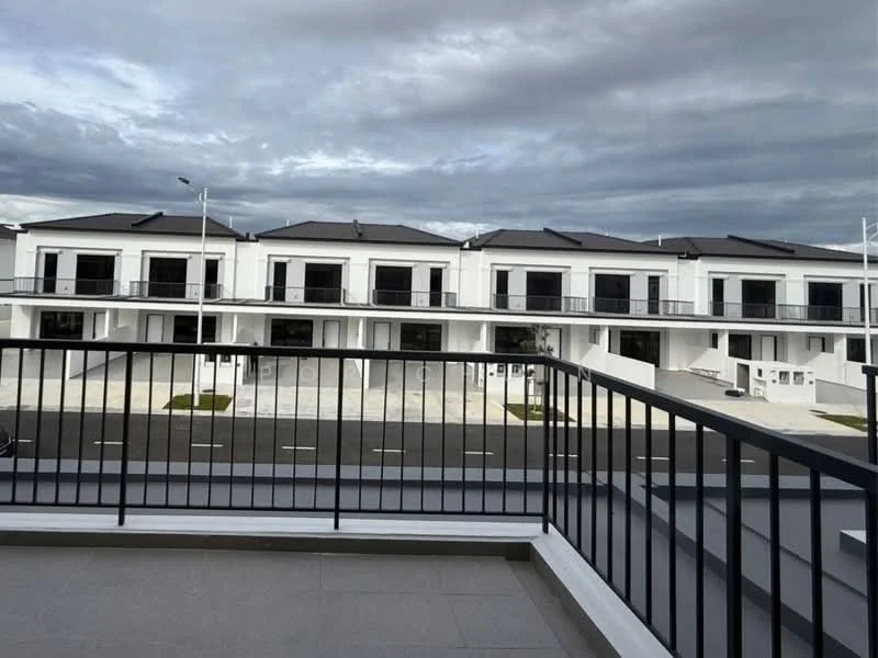 Exterior type: linked terrace house; features: white painted facade, flat roof, two-storey, balconies with black railings, paved walkway, manicured lawn, street view, modern architectural design; style: modern.