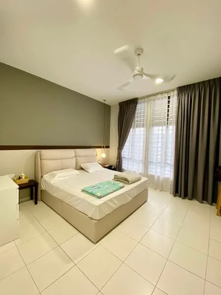 Bedroom features: queen-size bed, upholstered headboard, white bedding, 2 bedside lamps, white nightstand, ceiling fan, floor-to-ceiling windows, curtains, light-colored tiled flooring, grey accent wall, decorative wall light; style: modern.