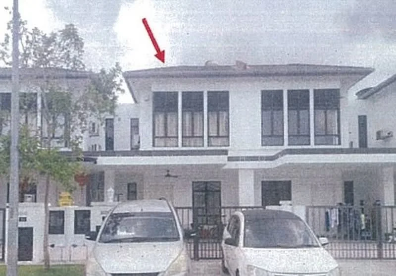 Exterior type: linked terrace house; features: white painted facade, flat roof, two-storey building, large windows with black frames, balcony on the upper floor, manicured lawn, paved driveway, two visible parked cars, security gate at entrance, air conditioning units visible on the facade; style: modern.