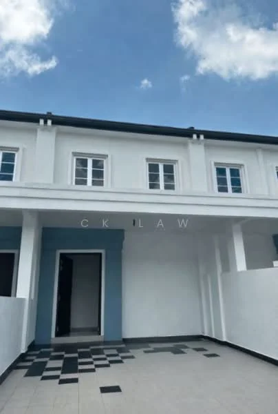 Exterior type: linked terrace house; features: white painted facade, blue accent wall, flat roof, checkerboard tiled flooring, two-storey structure, front entrance with door, multiple windows, surrounding walls, clear blue sky, manicured landscaping; style: modern.