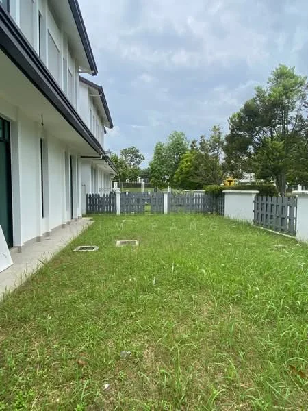 Exterior type: detached bungalow; features: manicured lawn, fenced yard with wooden picket fence, concrete pathway, white painted facade, single-storey, surrounded by greenery; style: modern.
