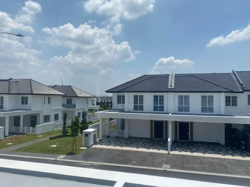 Exterior type: linked terrace house; features: white painted facade, pitched tile roof, double-volume car porch, manicured lawn, paved driveway, surrounded by greenery, fronts a quiet residential street; style: modern.