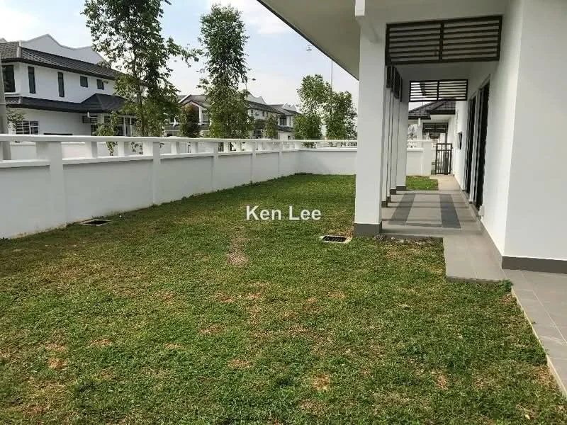 Exterior type: detached bungalow; features: manicured lawn, white painted fence, paved walkway, landscaped garden, single-storey, surrounded by residential houses; style: modern.