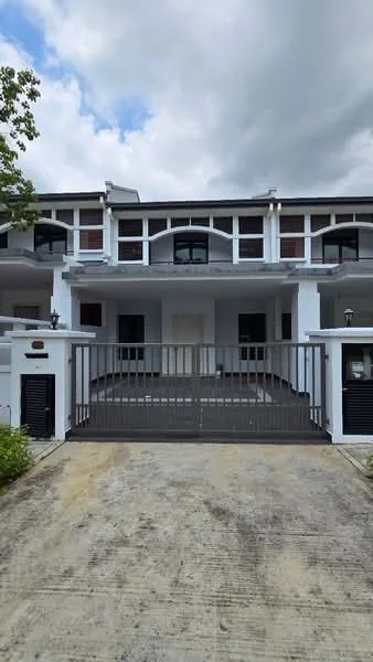 Exterior type: linked terrace house; features: white painted facade, recessed balconies, metal railing at entrance, concrete driveway, landscaped garden area, multiple windows, gated entrance, two-storey structure; style: modern.