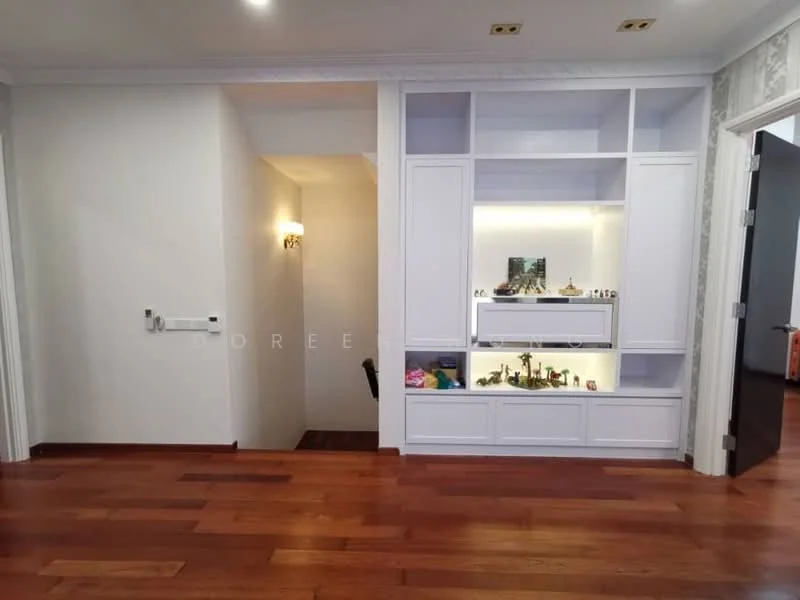 Room features: wooden flooring, white painted walls, built-in cabinetry with display shelves, recessed lighting, wall sconce, staircase leading to another level, decorative elements on shelves; style: modern.
