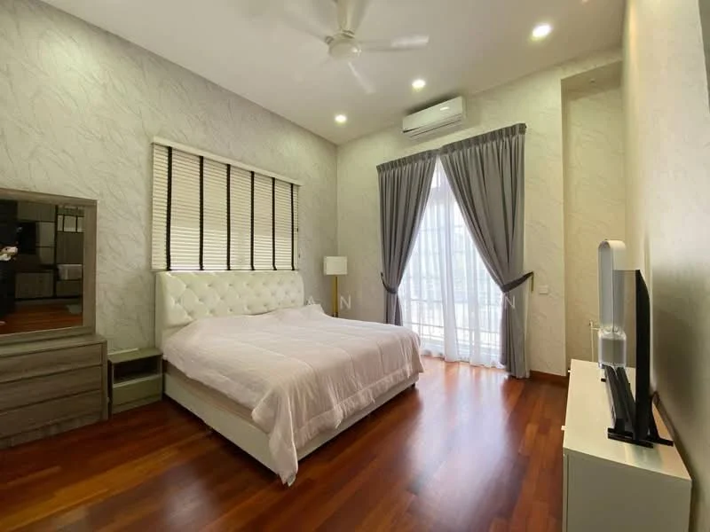 Bedroom features: king-size bed with upholstered headboard, white bedding, wooden flooring, floor-to-ceiling windows, sheer curtains, grey blackout curtains, wall-mounted TV, dresser with mirror, ceiling fan, wall-mounted air conditioning unit, decorative wall with textured finish, nightstand with lamp; style: modern.