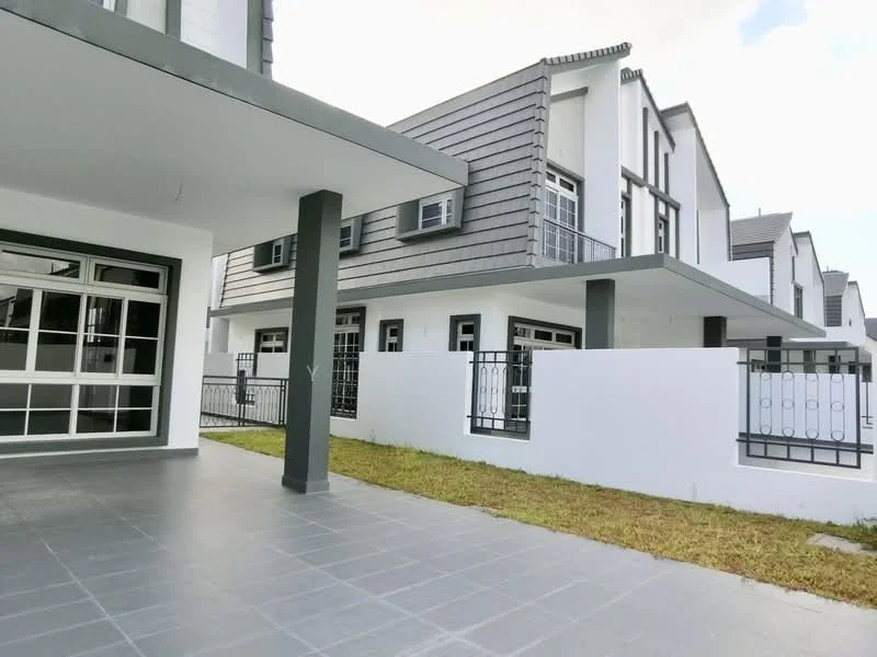 Exterior type: linked terrace house; features: grey horizontal cladding, white painted facade, flat roof, manicured lawn, paved walkway, fenced perimeter, multiple windows, covered porch, modern architectural design; style: modern.