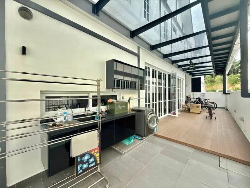 Room features: black cabinetry, stainless-steel sink, chrome faucet, open shelving, laundry machine, grey tile flooring, glass roof, sliding glass doors, wooden deck flooring, bicycle storage, clothes drying rack; style: modern; view: garden.