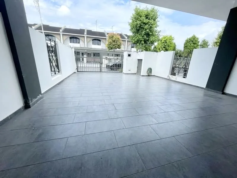 Exterior features: paved flooring, white walls, metal gate, fenced perimeter, landscaped greenery, open space, skyline view, outdoor area; style: modern.