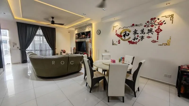 Living features: cream fabric sectional sofa, round dining table, 4 upholstered dining chairs, white tiled flooring, recessed ceiling lights, ceiling fan, wall-mounted clock, decorative wall art with Chinese characters, curtains in grey, large windows with sheer curtains; style: modern.