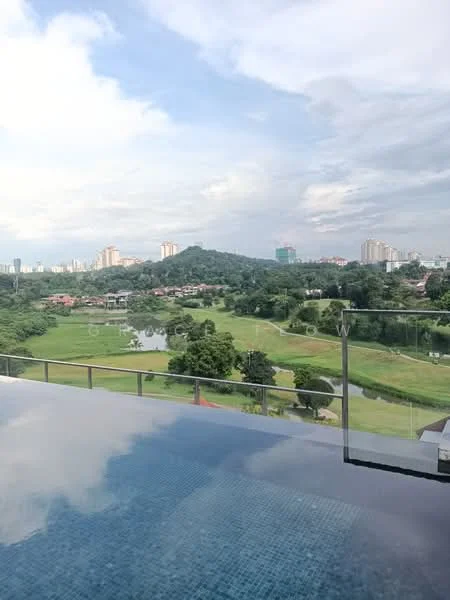 Exterior type: swimming pool deck; features: infinity pool, pool deck with loungers, landscaped garden, view of golf course, city skyline in background, surrounded by greenery; style: modern.