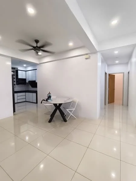 Room features: white painted walls, glossy beige tile flooring, 5-blade ceiling fan with light, recessed LED downlights, round dining table, white folding chair, open layout, doorway leading to hallway; style: modern.