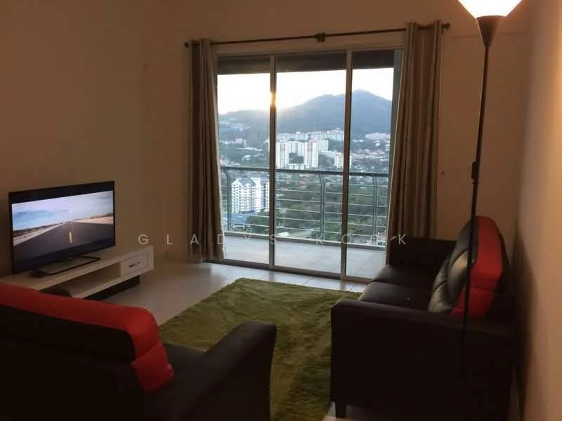Living features: black leather sofa with red accents, 2-seater sofa, green area rug, white TV console, wall-mounted TV, floor-to-ceiling sliding glass door, curtains, mountain view, laminate flooring, standing lamp; style: modern; view: mountain.
