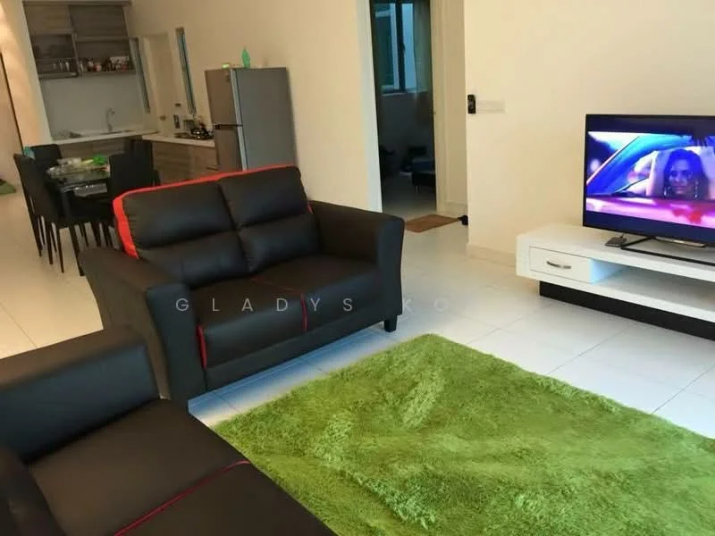 Living features: black leather sofa with red accents, 2-seater sofa, 3-seater sofa, green area rug, white TV console, wall-mounted TV, open layout to kitchen, white walls, tile flooring, large windows, natural light; style: modern. Kitchen features: open kitchen layout, wood cabinetry, stainless-steel appliances, countertop with bar seating, tile backsplash; style: modern.