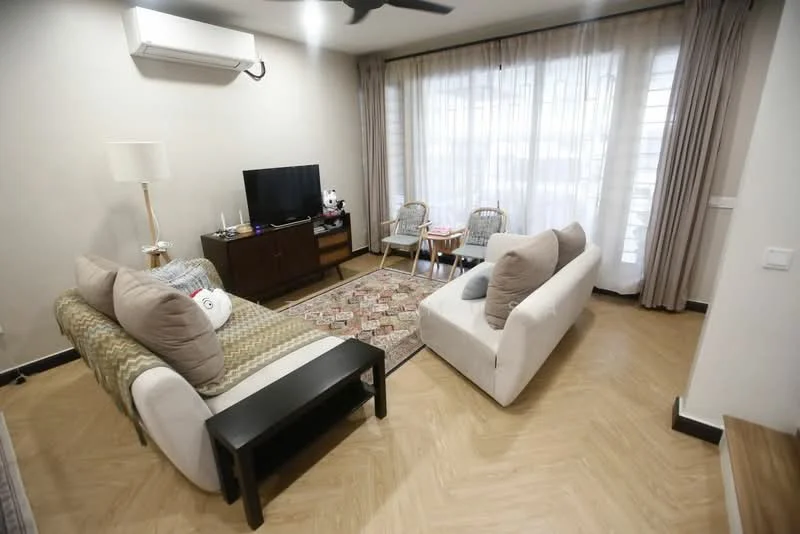 Living features: 2-seater fabric sofa in white, 3-seater fabric sofa in beige, black coffee table, area rug with geometric pattern, wall-mounted TV, wooden TV console, floor lamp, 2 rattan chairs, curtains with sheer fabric, air conditioning unit, ceiling fan with light, laminate flooring in herringbone pattern, decorative wall art; style: modern.