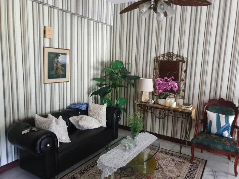 Living features: black leather sofa, decorative throw pillows, glass coffee table, striped wallpaper, framed artwork, indoor plant, table lamp, decorative mirror, wooden side table, floral arrangement, marble flooring, ceiling fan with light; style: traditional.