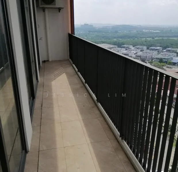 Room features: tile flooring, balcony railing, city view, outdoor space, sliding glass door, exterior wall, air conditioning unit; view: city.