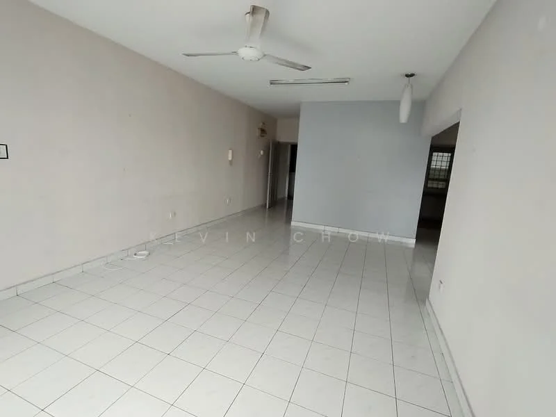 Living features: white painted walls, tile flooring, ceiling fan, recessed downlights, large windows, open layout, neutral color scheme, no visible furniture; style: modern.