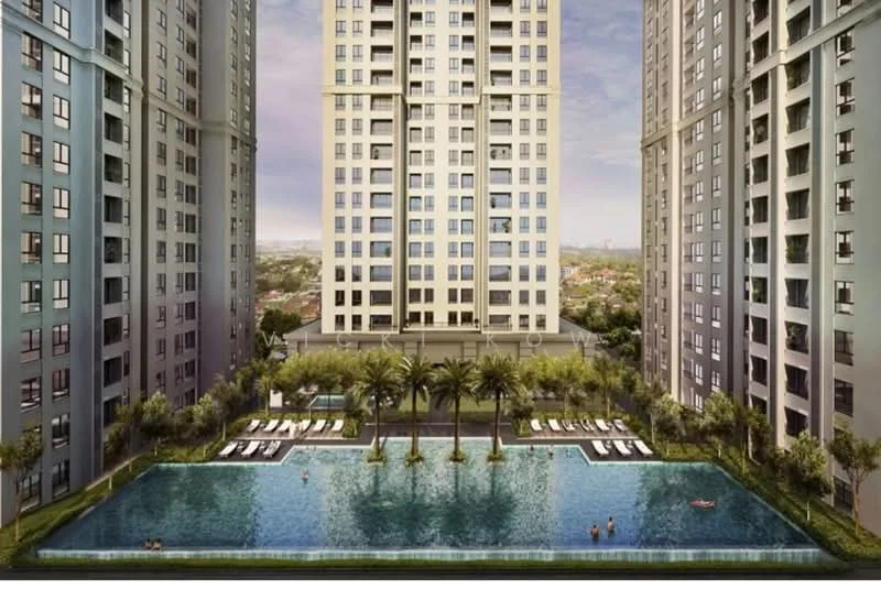 Exterior type: high-rise condominium; features: infinity pool, pool deck with loungers, landscaped garden with palm trees, surrounding high-rise buildings, water feature, manicured lawn, modern facade with glass and concrete, multiple balconies on upper floors; style: modern.
