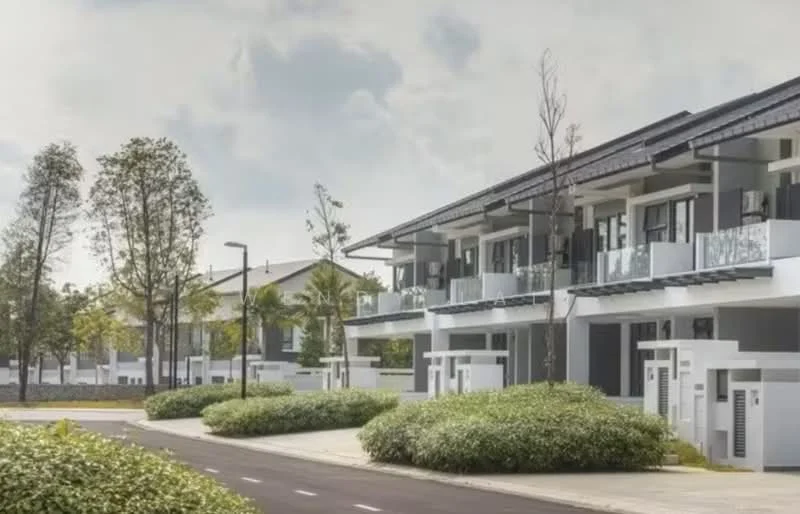 Exterior type: linked terrace house; features: white painted facade, flat roof, two-storey, recessed balconies, manicured lawn, paved walkway, surrounded by mature greenery, modern architectural style; style: modern.