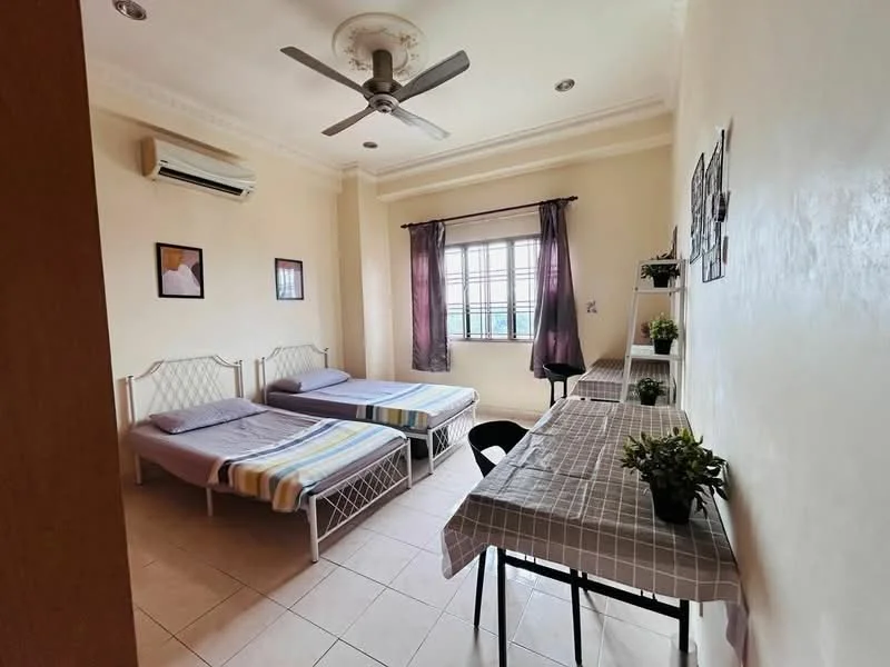 Evergreen Park Scot Pine, Bandar Sungai Long
