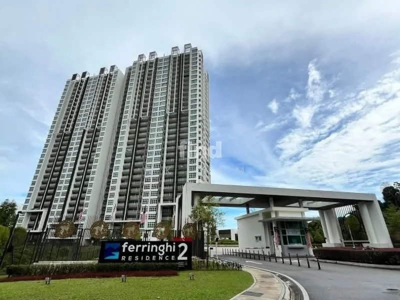 Exterior type: high-rise condominium; features: glass curtain wall, white painted facade, double-volume main lobby, landscaped entrance, security guard house at entrance, surrounded by mature greenery, paved driveway, multiple storeys, balconies on upper floors, modern architectural design; style: modern.