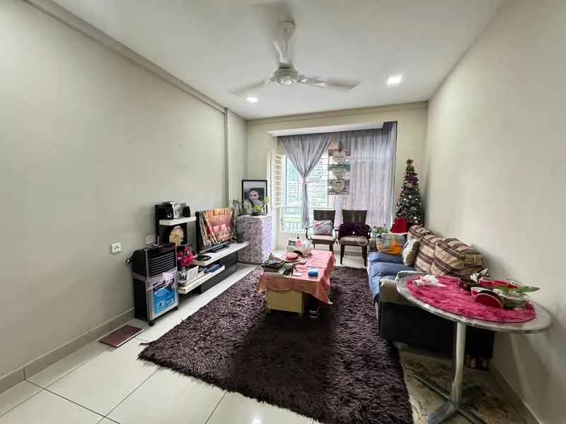 Living features: cream painted walls, white ceiling, 5-blade ceiling fan with light, floor-to-ceiling windows with sheer curtains, light-colored sofa, wooden coffee table, TV console, area rug with dark brown color, decorative Christmas tree, small dining table, decorative items on table; style: modern; view: garden.