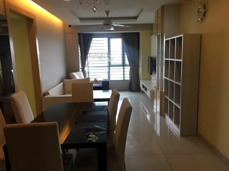 Living features: cream painted walls, white ceiling with recessed lighting, 5-blade ceiling fan with light, floor-to-ceiling windows, sheer curtains, light-coloured sofa, coffee table, TV console, wall-mounted TV, area rug, open shelving unit, dining table with upholstered chairs; style: modern.