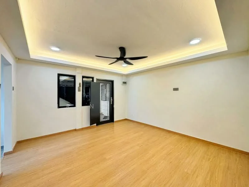 Flat Bandar Selesa Jaya @ Jalan Silat Gayong, Taman Selesa Jaya, Iskandar Puteri (Nusajaya)
