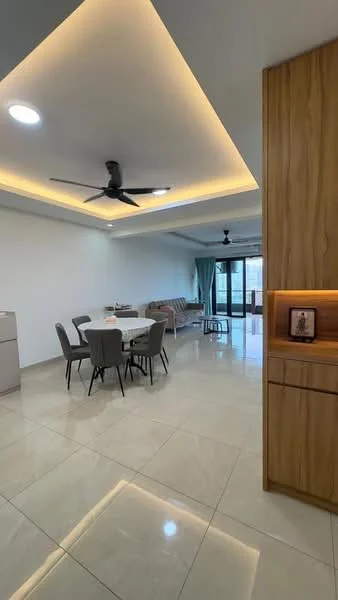 Living features: white painted walls, polished marble flooring, tray ceiling with recessed lighting, 5-blade ceiling fan, sofa in light grey fabric, dining table for 6 with upholstered chairs, large sliding glass door, curtains in light blue, built-in wooden cabinetry, decorative wall lighting; style: modern. Room features: white painted walls, polished marble flooring, recessed lighting, built-in cabinetry.