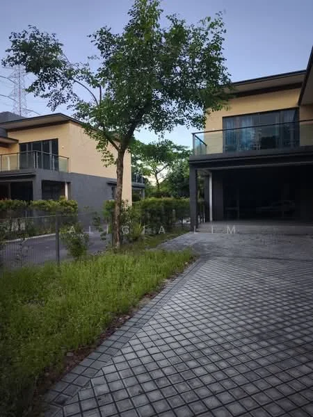 Exterior type: semi-detached house; features: two-storey building, glass balcony railings, paved driveway, manicured landscaping, mature trees, fenced perimeter, garden area, modern facade with neutral colors; style: modern.